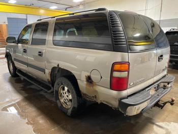 2003 chevrolet suburban 1500 with 332094 miles for sale near elk-river, minnesota e2174f0a06ef444481e94a2ca3bd82fd.jpg