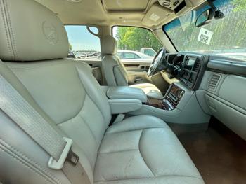 2006 cadillac escalade-ext sport-utility-truck for sale near elk-river, minnesota e3585d3f536043dc92d36a2699f8ee62.jpeg