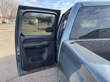 2010 chevrolet silverado-1500 lt1-crew-cab-4wd with 211196 miles for sale near annandale, minnesota e37de013a11d42a9aa09c749853042f3.jpeg