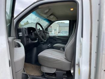 2006 chevrolet express g3500 with 121772 miles for sale near elk-river, minnesota e384a20ebf474f7db611ef259cdbb966.jpeg