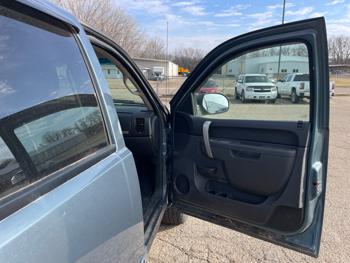 2010 chevrolet silverado-1500 lt1-crew-cab-4wd with 211196 miles for sale near annandale, minnesota e3d35406f6aa491794caf7f6c6dda788.jpeg