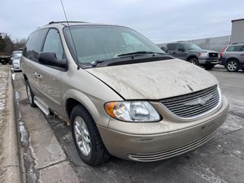 2002 chrysler town-and-country ex--touring-edition with 145628 miles for sale near elk-river, minnesota e47dd172013245939adb12459a73bbc6.jpg