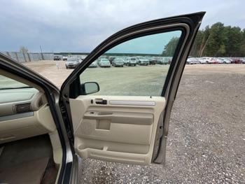 2006 ford freestar se with 70099 miles for sale near elk-river, minnesota e48d991428e84da0b6552273f200c892.jpeg