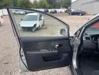2012 nissan versa 1.8-sl-hatchback for sale near elk-river, minnesota e5064487970145f092c4385ad7e3f7dc.jpeg