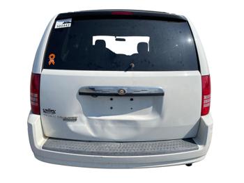 2008 chrysler town-&-country touring with 227233 miles for sale near elk-river, minnesota e52c0e3c61ec412a92d641987e2ed9cc.jpg