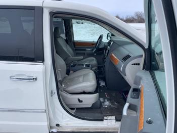 2008 chrysler town-&-country limited with 88271 miles for sale near rochester, minnesota e54a3d195d8e4087a209756bbdb76850.jpeg