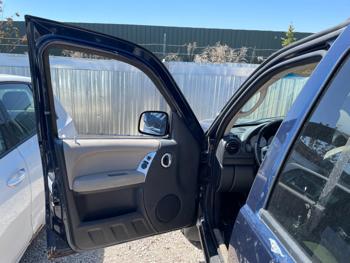 2002 jeep liberty limited with 176126 miles for sale near elk-river, minnesota e5aa33111d304818b3beb573f517c528.jpg