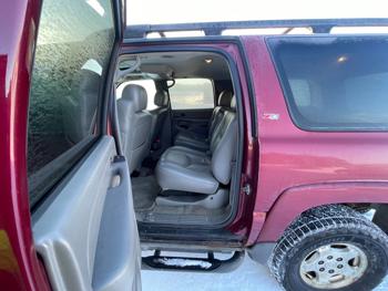 2006 chevrolet suburban 1500-4wd with 211968 miles for sale near elk-river, minnesota e61c66693cec490abdc788cc3b1be202.jpeg