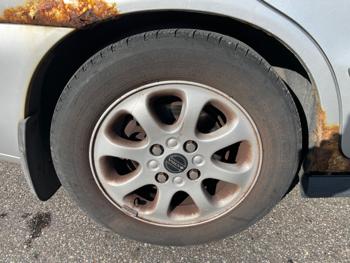 2001 volvo s40 sedan with 144822 miles for sale near elk-river, minnesota e632ba4d9abb40218ac186835ffac52f.jpeg