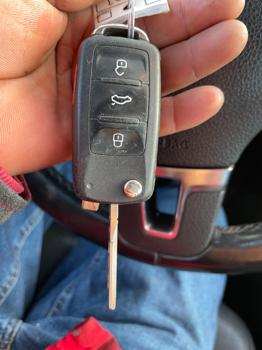 2011 volkswagen jetta se with 123483 miles for sale near elk-river, minnesota e6760fb1ff9d4eb5856d3882bdac7808.jpg