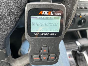 2009 volkswagen rabbit 4-door-s with 205218 miles for sale near elk-river, minnesota e704a03e53ac46ba92f334634d941444.jpeg