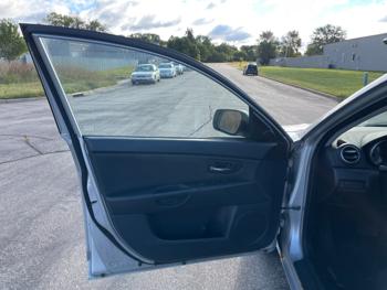 2009 mazda mazda3 i-sport-4-door with 181659 miles for sale near elk-river, minnesota e70e960b5d4e4761a7a6b5a6ea44ad1b.jpeg