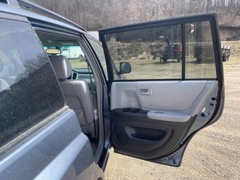 2004 toyota highlander v6-2wd with 250421 miles for sale near jordan, minnesota e76c4095f33843059ac1533a3ad19adb.jpeg