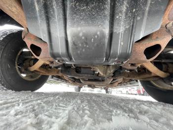 2004 chevrolet suburban 1500-4wd with 177654 miles for sale near fridley, minnesota e7d281ae65ad4dfe903f7b8418aa1ea3.jpeg