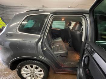 2012 volkswagen touareg vr6-lux with 229771 miles for sale near elk-river, minnesota e7d5d60d871e484fb4076746542d430e.jpeg