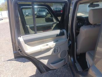 2007 jeep commander limited-4wd with 107317 miles for sale near elk-river, minnesota e7e211c1feb2404a96b6726e679b4156.jpg