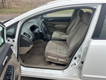 2009 honda civic lx-sedan-5-speed-at with 201694 miles for sale near elk-river, minnesota e7f213b14f4c4c15ae6e459924550b9b.jpeg