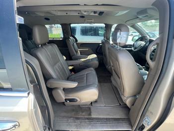 2013 chrysler town-&-country touring-l with 219628 miles for sale near savage, minnesota e87f8463e6124eb19cc49d7b7e30fb70.jpeg