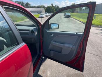 2007 ford freestyle sel-awd with 260553 miles for sale near elk-river, minnesota e8bcfd3017f34fafa555d69cc50ec613.jpeg