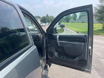 2011 chevrolet silverado-1500 lt-crew-cab-4wd with 211553 miles for sale near elk-river, minnesota e96094f70ab041a790caa015bfed7eae.jpeg