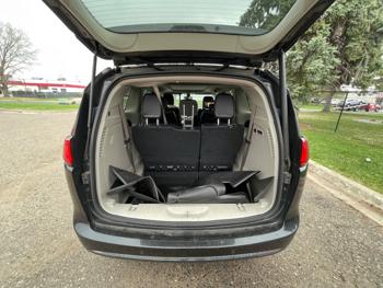 2018 chrysler pacifica limited with 145653 miles for sale near blaine, minnesota e96f39bc839549388261501a20a5c761.jpeg