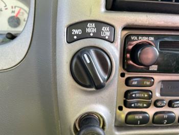 2004 ford explorer-sport-trac xls-4wd with 184875 miles for sale near elk-river, minnesota e9c4d41b92334361a096f29395689caf.jpeg