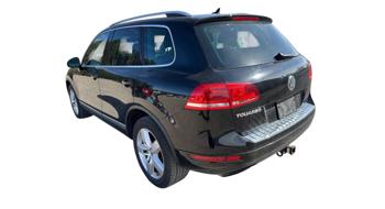 2013 volkswagen touareg vr6-lux with 164287 miles for sale near elk-river, minnesota e9e95227ccfb40caace65189860b9fc8.jpg