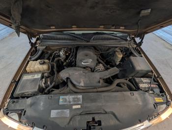 2001 chevrolet tahoe 4wd with 256492 miles for sale near elk-river, minnesota ea0f0b6050e84f8cbff4db49c87c45fc.jpg
