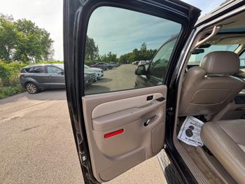 2006 gmc yukon-denali xl-awd with 316662 miles for sale near savage, minnesota eae6593361374db38206d0b42251402f.jpeg