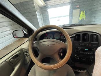 2003 chrysler voyager lx with 147148 miles for sale near elk-river, minnesota ecca1e1566464dd98caee4e79ebc5c98.jpeg