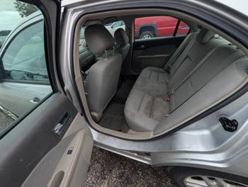 2012 ford fusion s with 148463 miles for sale near elk-river, minnesota ed5e5739cc8a44768775f2720e00e188.jpg