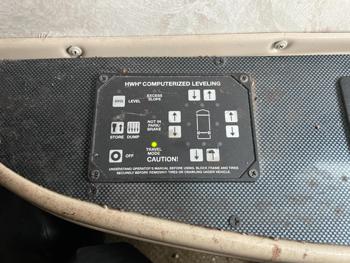 2006 freightliner x-line-motorhome - with 27483 miles for sale near elk-river, minnesota edfd905ee386408eb42396d03bf7bee2.jpg