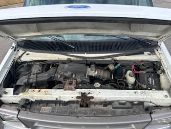 1996 ford econoline e250 with 148423 miles for sale near elk-river, minnesota ee0b7b298ba74970b5f7c13a5b535c6e.jpg