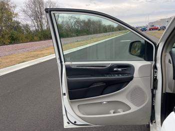 2013 chrysler town-&-country touring with 169086 miles for sale near rochester, minnesota ee10eb0fbe504da7be2445ffcbb9a328.jpeg