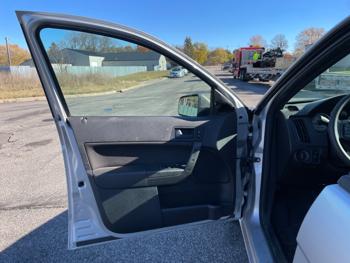 2010 ford focus se-sedan with 147922 miles for sale near elk-river, minnesota ee48a4c3ed774c33b053b69fb963f042.jpeg