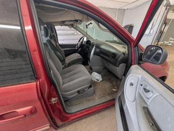 2006 chrysler town-&-country touring with 162857 miles for sale near elk-river, minnesota eed92607b0264f5d8519099f947e8d3b.jpg