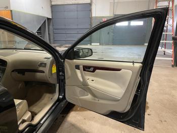 2004 volvo s60 with 200083 miles for sale near elk-river, minnesota ef0157ee71cd4133a96e914411fd524c.jpg