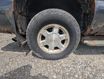 2005 gmc yukon-xl 1500-4wd with 171211 miles for sale near elk-river, minnesota ef2ae3f57ff24bdf93451d08bb2ce1f0.jpg