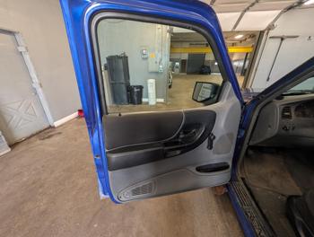 2006 ford ranger fx4-off-road-supercab-4wd with 137837 miles for sale near elk-river, minnesota ef52fdb6e2e74515b322a68b290b5aa8.jpg
