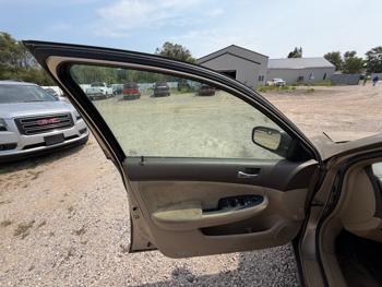 2004 honda accord lx-sedan-at with 158748 miles for sale near elk-river, minnesota f075f5e8fd284204b02be1208f7159b7.jpeg