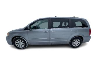 2013 chrysler town-&-country touring with 131164 miles for sale near fridley, minnesota f09fceab108c44c2bc5306c0a723984e.jpg