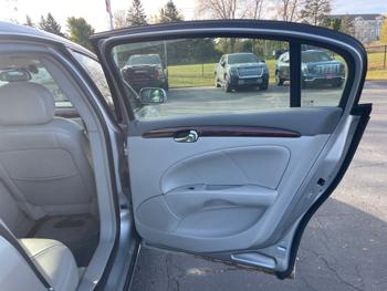 2007 buick lucerne cxl-v8 with 188221 miles for sale near white-bear-lake, minnesota f18d6ff6b3844053a2177e3234cccab8.jpeg