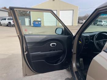 2014 kia soul + with 109220 miles for sale near clearwater, minnesota f1f2900652204224aeb1ff7ded52e07c.jpeg