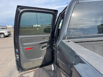 2005 gmc sierra-2500hd crew-cab-long-bed-4wd with 175416 miles for sale near north-branch, minnesota f2235675399b4d6aaeb69087d01171b5.jpeg