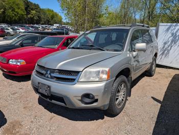 2006 mitsubishi endeavor limited-awd with 231838 miles for sale near elk-river, minnesota f22b4401bfef4e43a0e495505dcfc596.jpg