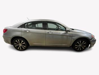 2013 chrysler 200 limited with 167553 miles for sale near elk-river, minnesota f242fa3c61794cb18927ff2602ba61f0.jpg