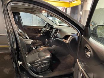 2018 jeep cherokee kl with 100063 miles for sale near elk-river, minnesota f250c9aeea254173af7f6212ef3e59da.jpg