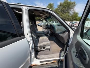 2002 ford f-150 xlt-supercrew-short-bed-4wd with 199398 miles for sale near elk-river, minnesota f2835a9cb8d549e986a36b566372806e.jpeg