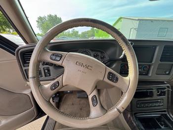 2006 gmc yukon-denali xl-awd with 316662 miles for sale near savage, minnesota f36295745e6e4eea9d28cae57bb25d64.jpeg