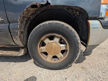 2005 gmc yukon-xl 1500-4wd with 171211 miles for sale near elk-river, minnesota f3630269ce6541eb900a4dd1a20f535f.jpg